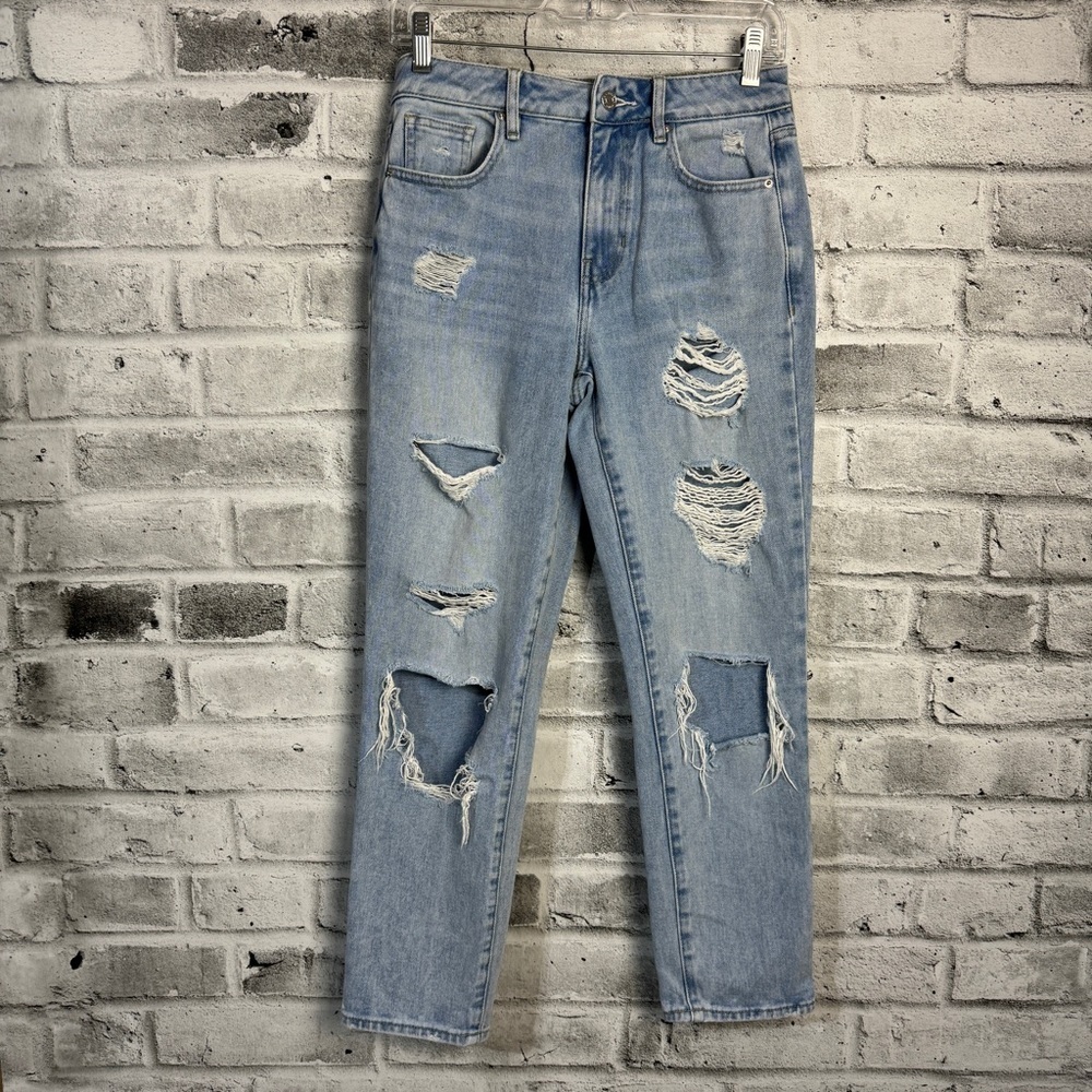 PacSun Ripped Mom Jean Mid High Rise Light Wash Denim Straight Leg